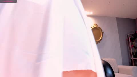 Snapshot of brennawalker chatting on 01.21.25 Brenna Walker IG 4lexandracasas online show from 01.21.25