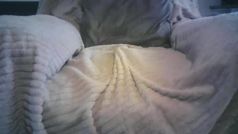 raining down on me online show from 09.13.25