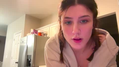 Brianna3 online show from 02.25.25