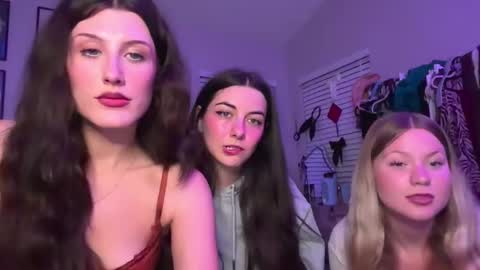 Brianna3 online show from 10.02.25