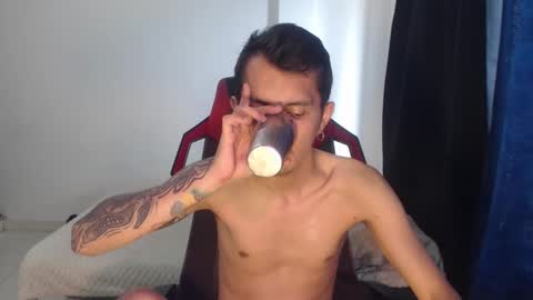 Snapshot of brian_sweetx chatting on 03.15.26 Brian sweetx Independent online show from 03.15.26