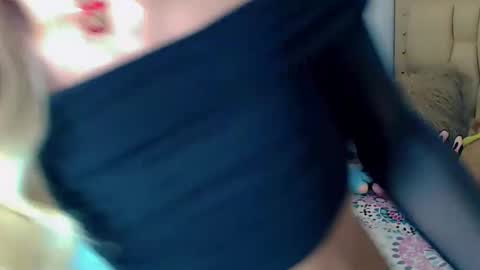 BRIANA online show from 11.19.25