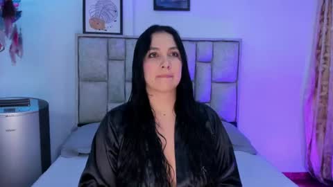 Snapshot of brianaguzman chatting on 06.09.26 online show from 06.09.26