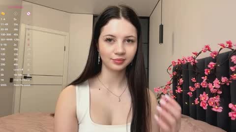 I am Valery ntmu Lets hit 10 Thumbs Up together We are almost done online show from 04.15.26