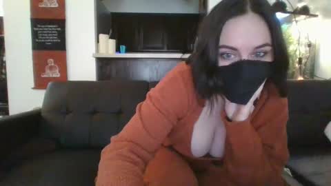 Snapshot of briannabills chatting on 02.11.25 Brianna Bills online show from 02.11.25