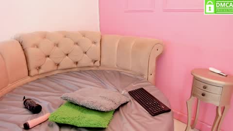 Snapshot of briannaduque chatting on 12.31.24 Brianna online show from 12.31.24