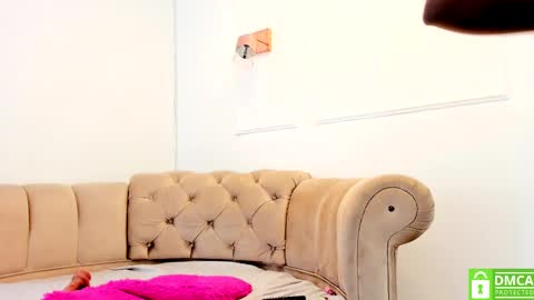 Snapshot of briannaduque chatting on 02.11.25 Brianna online show from 02.11.25