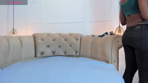 Snapshot of briannaduque chatting on 03.12.25 Brianna online show from 03.12.25