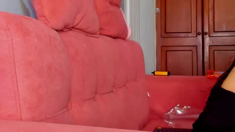    online show from 11.19.25