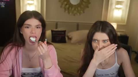 Diamonds Girls online show from 07.25.26