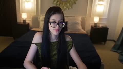 Diamonds Girls online show from 07.28.26