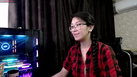 Snapshot of brightssmiles chatting on 02.06.25 Aisha online show from 02.06.25