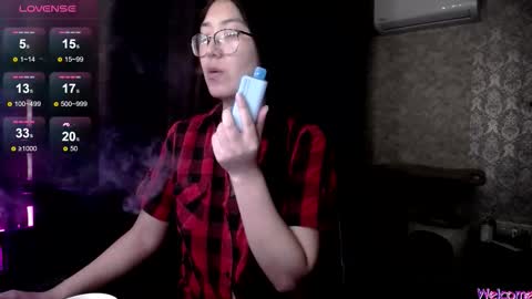 Snapshot of brightssmiles chatting on 09.16.25 Aisha online show from 09.16.25