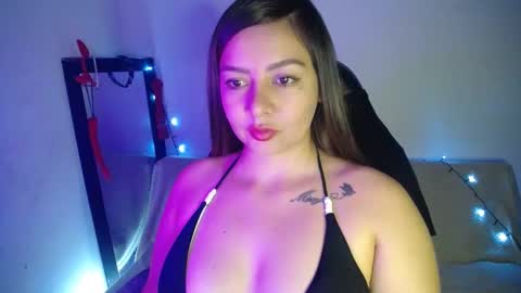 Snapshot of brihana21 chatting on 09.14.25 Bri your Favorite online show from 09.14.25