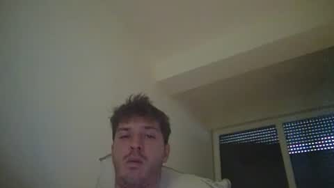 Snapshot of brii0000 chatting on 02.08.25 brii0000 online show from 02.08.25