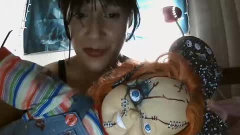 Snapshot of brina_moon chatting on 10.29.25 Brina Moon online show from 10.29.25