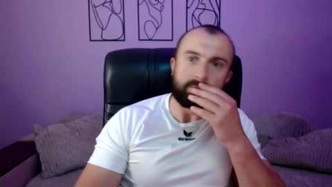 brindlefly69 online show from 06.10.26