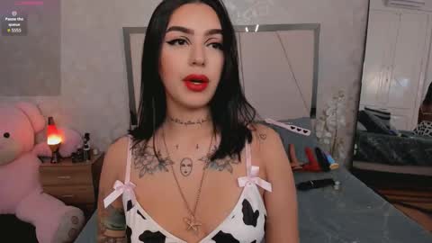 Snapshot of brinna_cox chatting on 09.28.25 brinna_cox online show from 09.28.25