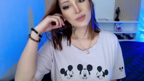 Snapshot of brinnababe_01 chatting on 03.04.25 brinna online show from 03.04.25