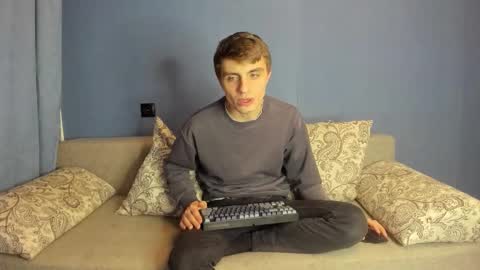 bristlebback online show from 11.28.25