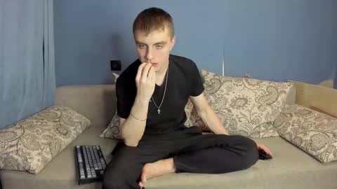 bristlebback online show from 03.25.26