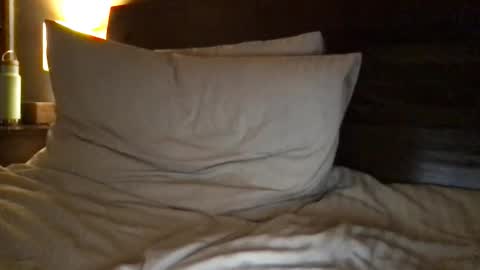 britishlad2019 online show from 04.17.26