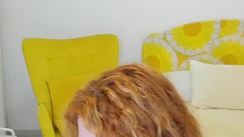 Snapshot of britishmilfpenelope chatting on 07.14.26 Penelope online show from 07.14.26