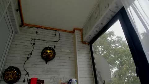 Snapshot of britney_charm chatting on 09.12.25 britney_charm online show from 09.12.25