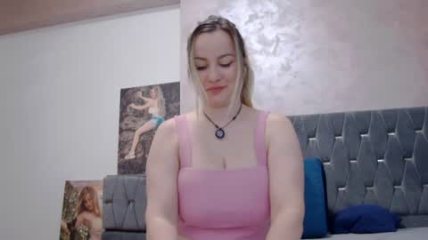 Snapshot of britney_night chatting on 07.11.26 Betty Lara-real name online show from 07.11.26