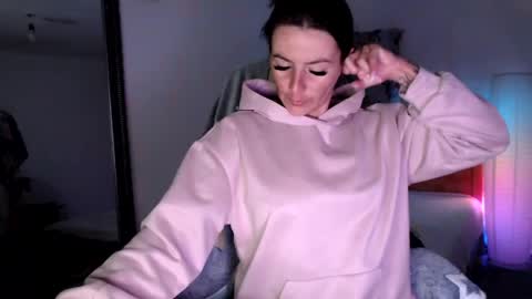 Britney online show from 05.13.26