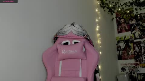 maru miaw   Please help me to reach 100 thumbs up online show from 12.19.24