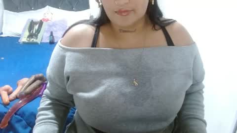 Snapshot of brittanycurvy69 chatting on 04.13.26 brittanycurvy69 online show from 04.13.26