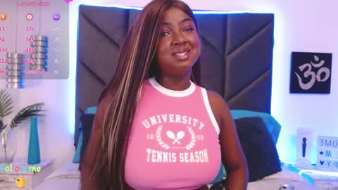 brittany 25 years old  happy as a worm  online show from 01.30.25