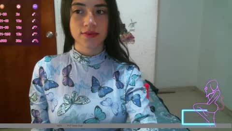 Snapshot of brittanymilan156 chatting on 10.14.25 BRITTANY online show from 10.14.25
