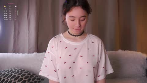 Snapshot of britthe chatting on 04.03.26 Lina online show from 04.03.26