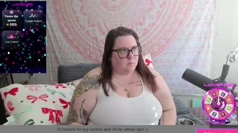 Snapshot of brookenicole3 chatting on 05.13.26 Madam Brooke online show from 05.13.26