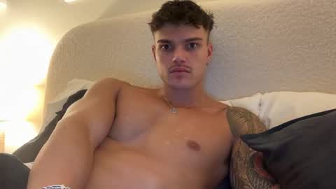 BrooklynTay online show from 02.13.26