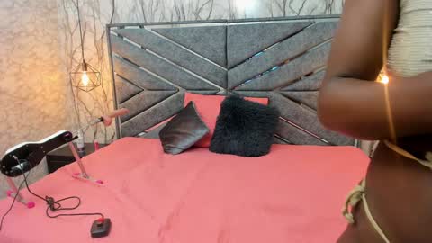 Snapshot of brownie_delicious chatting on 12.10.24 Sara online show from 12.10.24