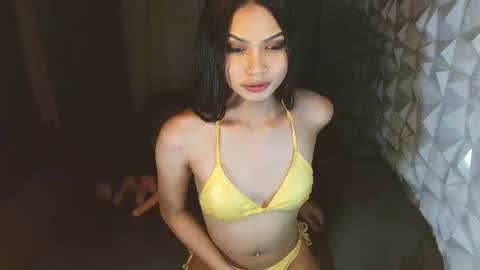 Snapshot of brownsausageroberta chatting on 01.07.25 Roberta  GODDESS OF PLEASURE AND SEXUALDESIRE   online show from 01.07.25