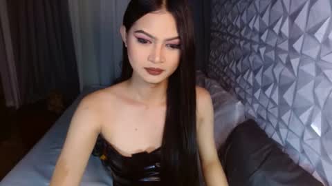 Snapshot of brownsausageroberta chatting on 01.24.25 Roberta  GODDESS OF PLEASURE AND SEXUALDESIRE   online show from 01.24.25