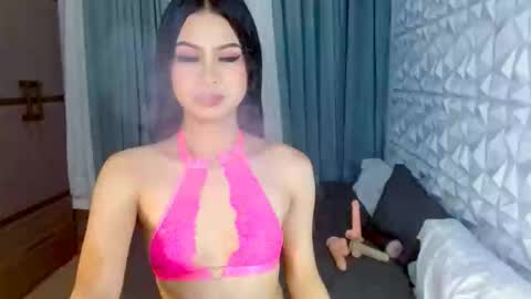 Snapshot of brownsausageroberta chatting on 02.03.25 Roberta  GODDESS OF PLEASURE AND SEXUALDESIRE   online show from 02.03.25