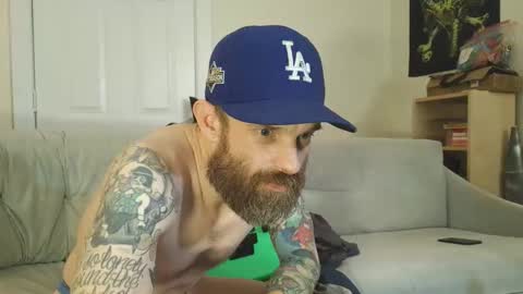 Snapshot of brt37 chatting on 03.09.26 Canadiantryoncouple online show from 03.09.26