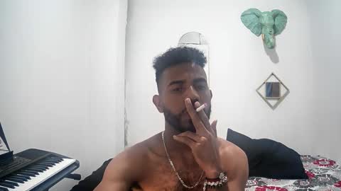 bruce_1111 online show from 10.22.25