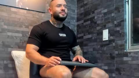 brucedallas online show from 05.11.26
