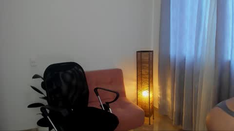 Snapshot of brunadumont chatting on 03.16.26 Bruna Dumont online show from 03.16.26