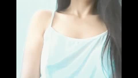 Snapshot of brunela chatting on 04.17.26 brunela online show from 04.17.26