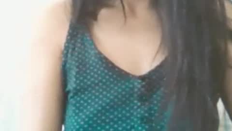 Snapshot of brunela chatting on 05.29.26 brunela online show from 05.29.26