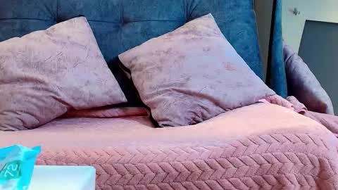 Snapshot of brunette_candyy_ chatting on 02.09.26 Brunette online show from 02.09.26