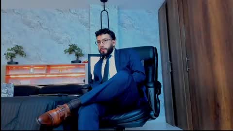 Andres Suarez online show from 03.04.25