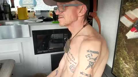 Snapshot of brushsquach chatting on 02.22.25 Steve... aka SkinnieDippin aka TimberTramp online show from 02.22.25